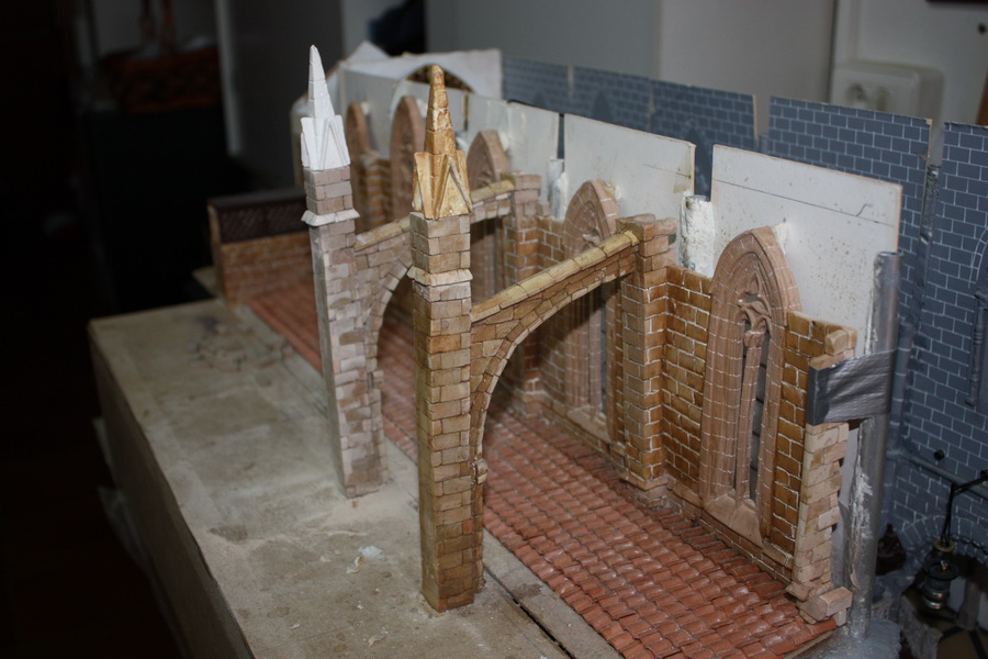 Construcción del claustro — 4