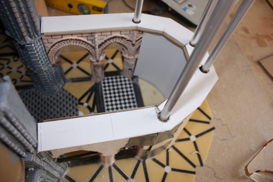 Construcción del claustro — 16
