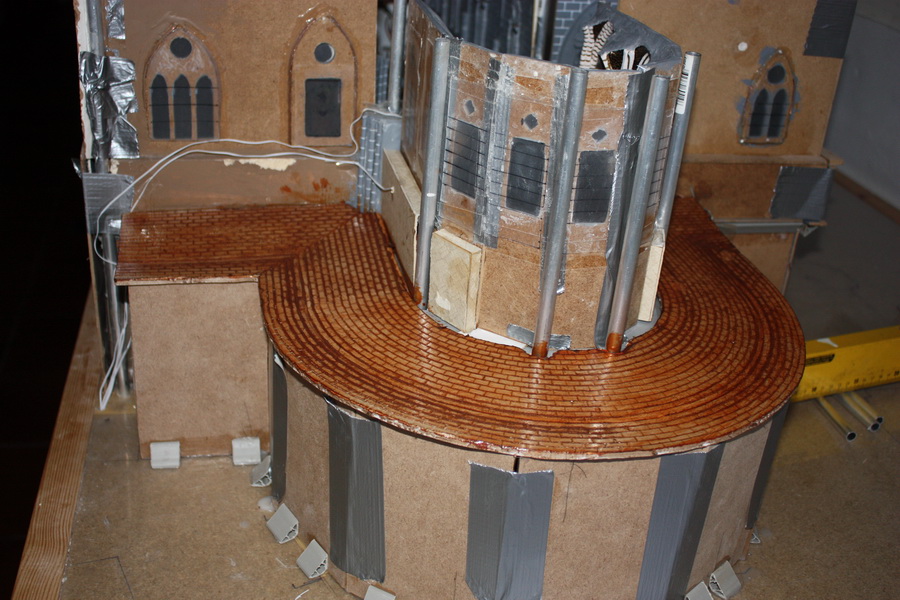 Edificios auxiliares — 4