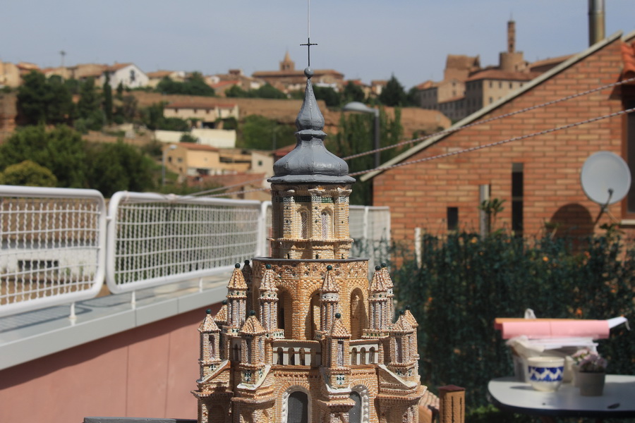 Maqueta terminada — vista 15