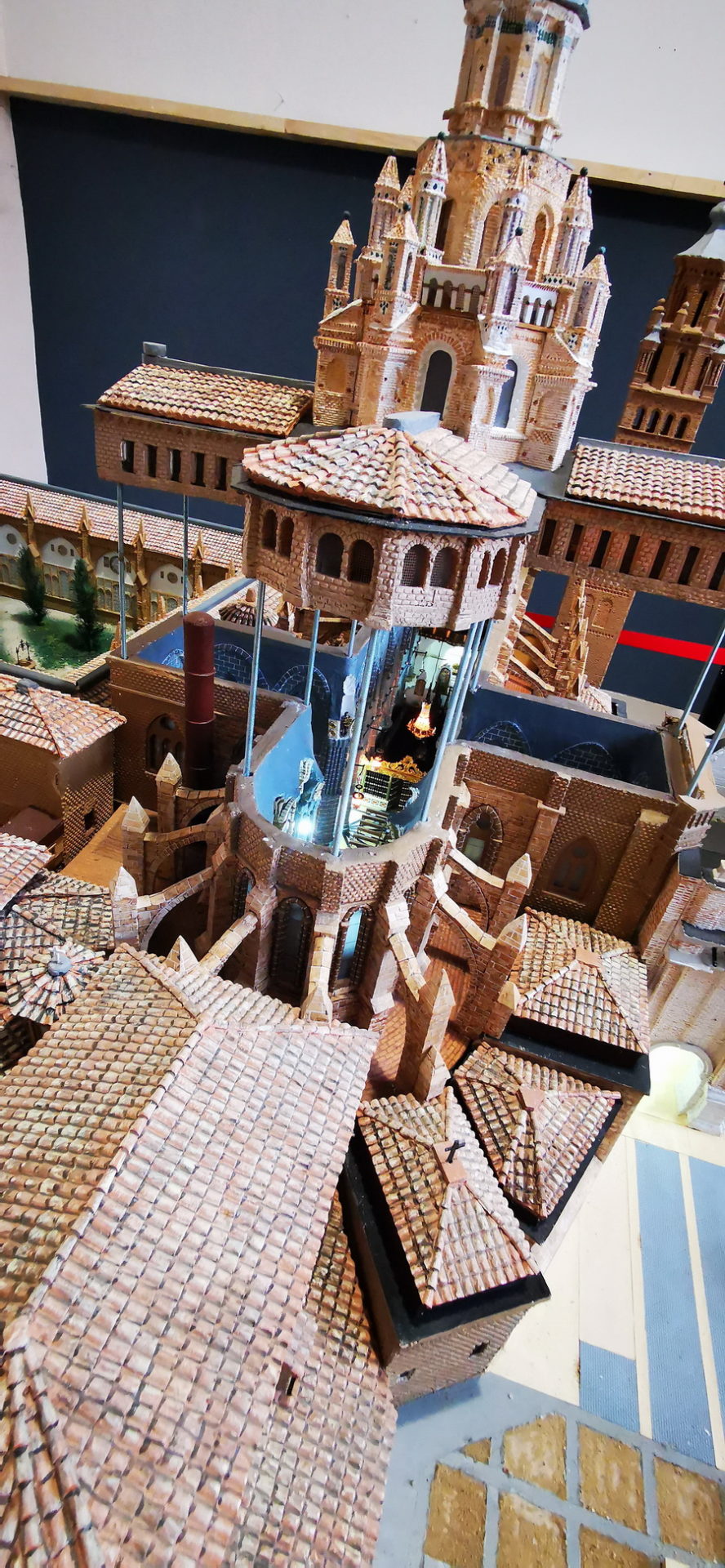 Detalle de la nave central y el cimborrio
